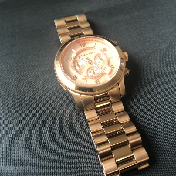 Michael Kors Big Face Rose Gold Womens 